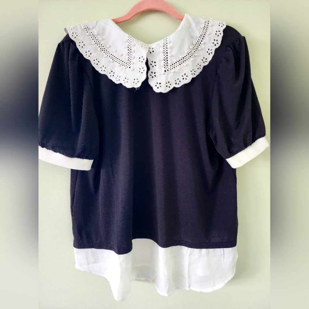 NWT Lipslide Blouse